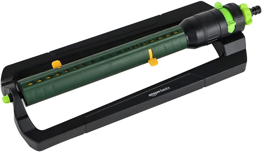 Lawn Sprinkler With Adjustable Spread